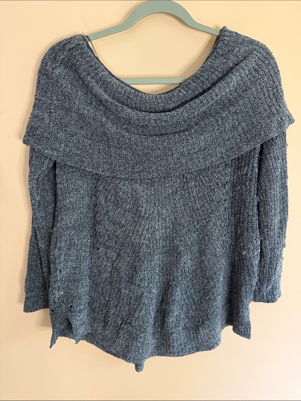 Moth Charcoal Off-the-Shoulder Ribbed Sweater - Picture 6 of 8